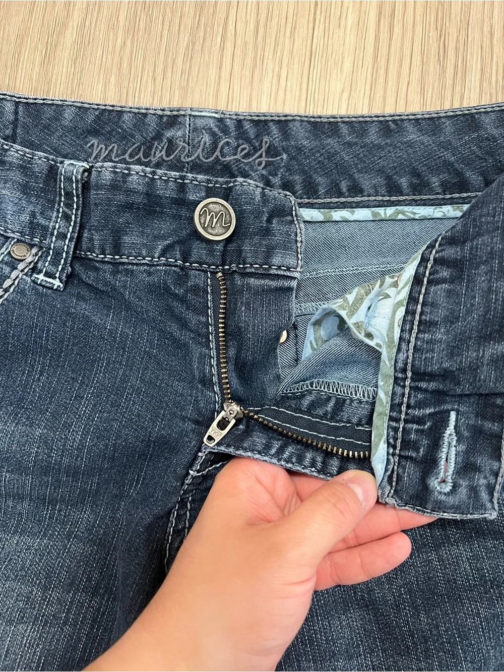 Maurices Straight Leg Jeans Womens 5/6 Long